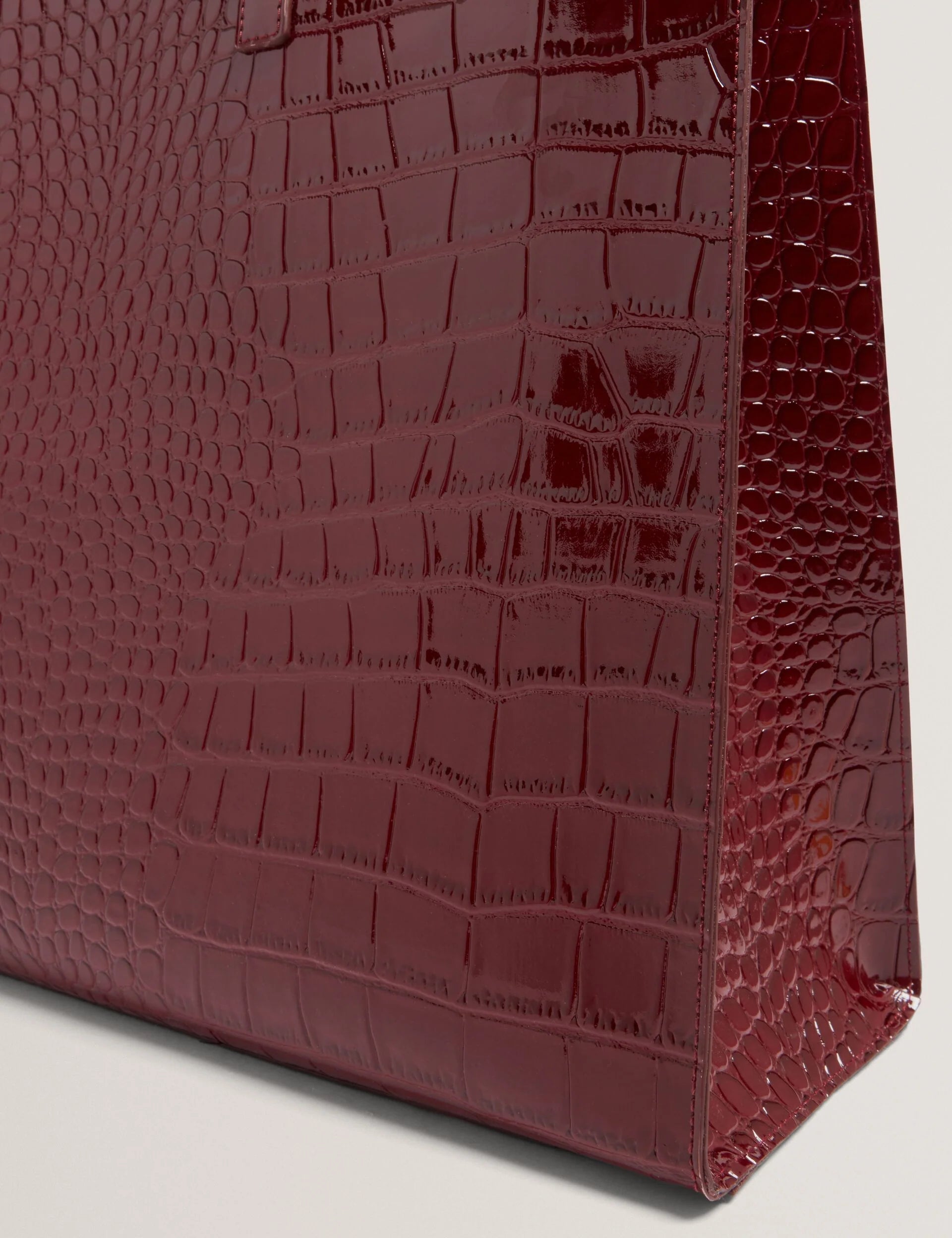 WELLMA: Croc Effect Extra Large Icon Bag